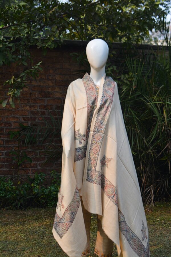 Ivory Sui Shawl - Embroidered Decoration - Image 3