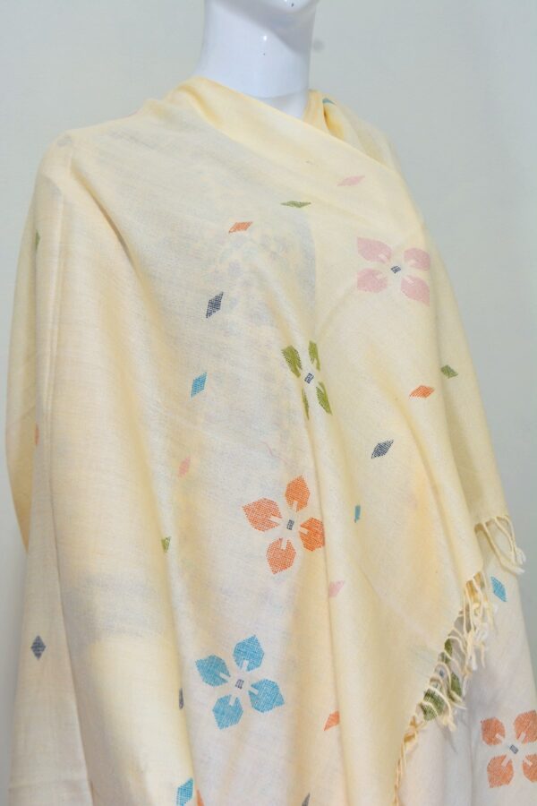 Swati Wool Khadi Shawl – Handcrafted Design - Image 3