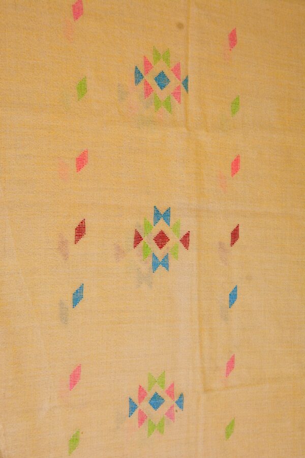 Swati Wool Khadi Shawl – Handcrafted Design - Image 4