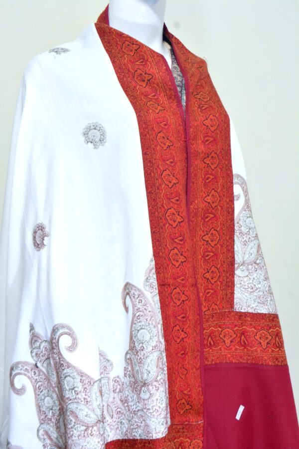 Cashmere TajPala Shawl - Scarlet Paisley Border – White - Image 4