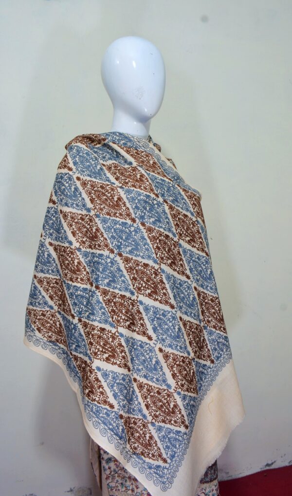 Cashmere Wool Stole with Aari Jal Embroidery – Blue Diamond Pattern - Image 2